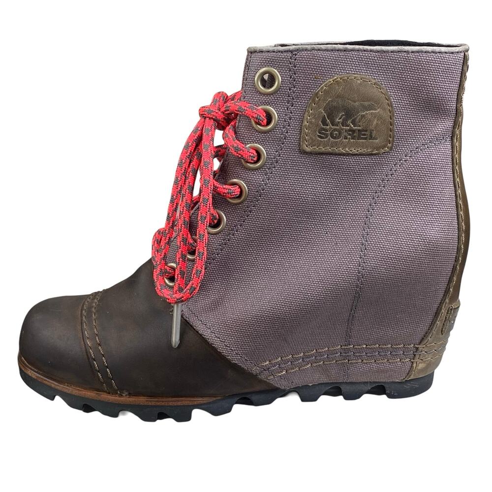 Sorel Ankle Boots with Red and Brown Accents - Picture 3 of 10